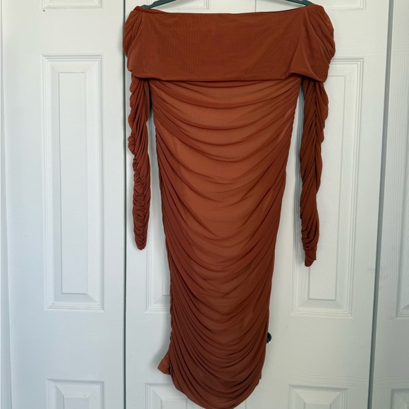 Fashion Nova Ready In A Ruched Off Shoulder Midi Dress Rust/Nude - Picture 3 of 5